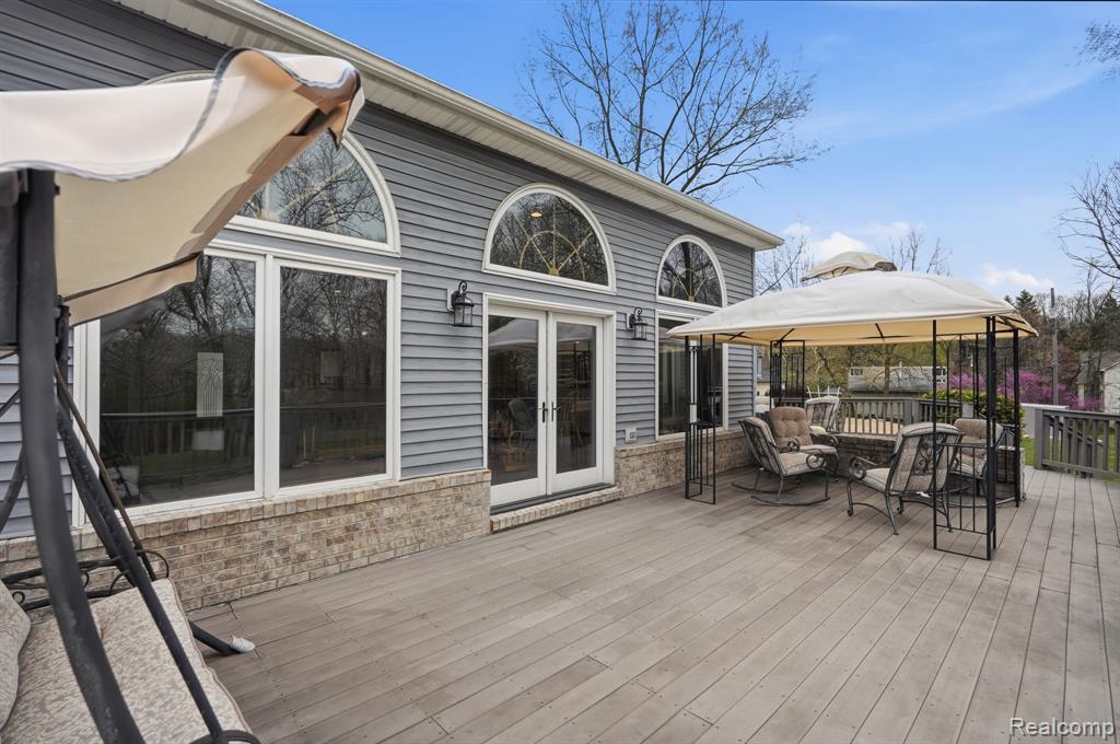 3630 S Shimmons Circle, Auburn Hills, MI 48326 — Photo 58