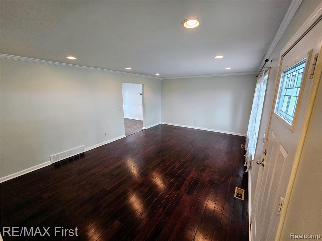 47564 Ryan Road, Shelby Twp, MI 48317 — Photo 6