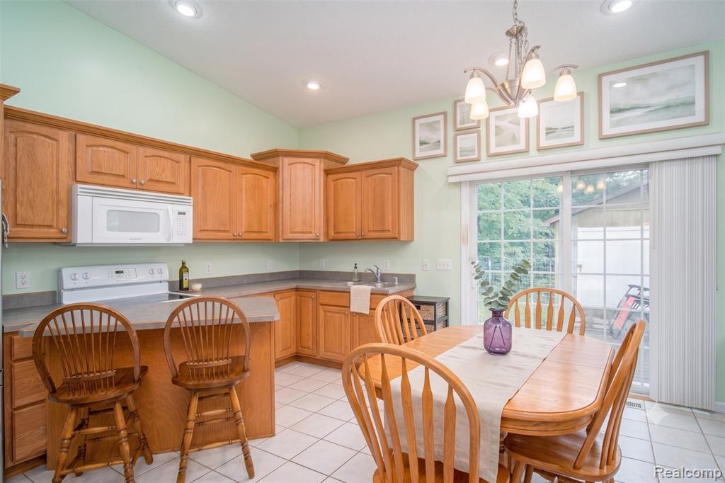 5075 Tacora Trail, Bridgeport, MI 48722 — Photo 5