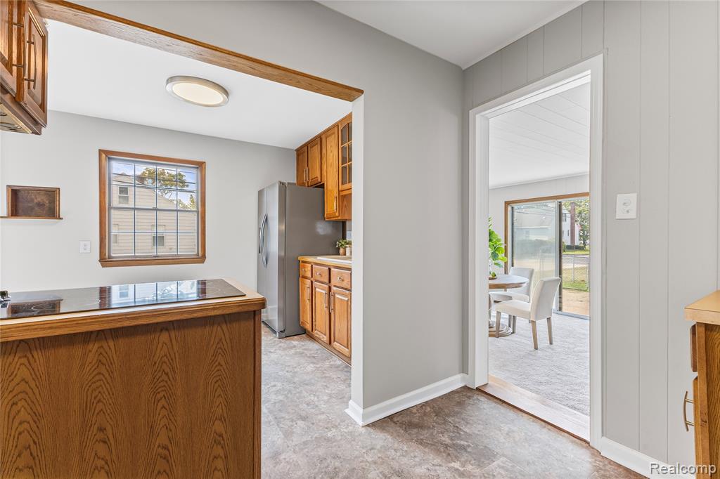 5803 Deering Street, Garden City, MI — Photo 11