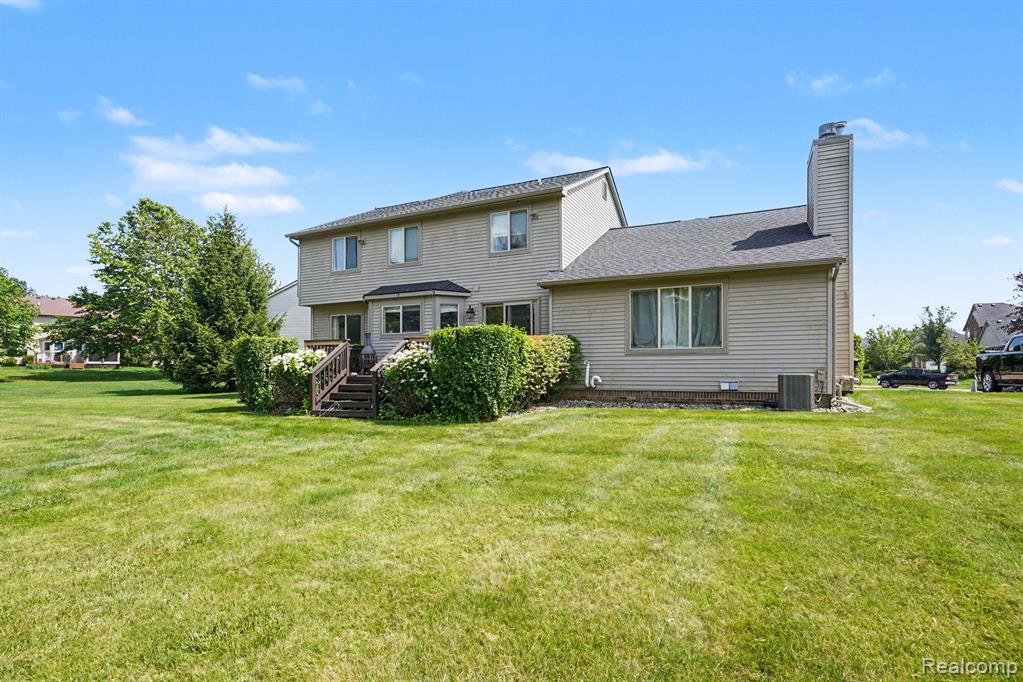 25932 Cobblers Lane, South Lyon, MI 48178 — Photo 37