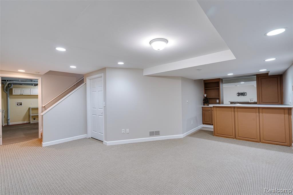 42162 Saratoga Circle, Canton, MI 48187 — Photo 27