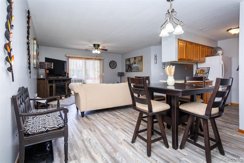 9747 Wildflower Court, Van Buren, MI 48111 — Photo 7