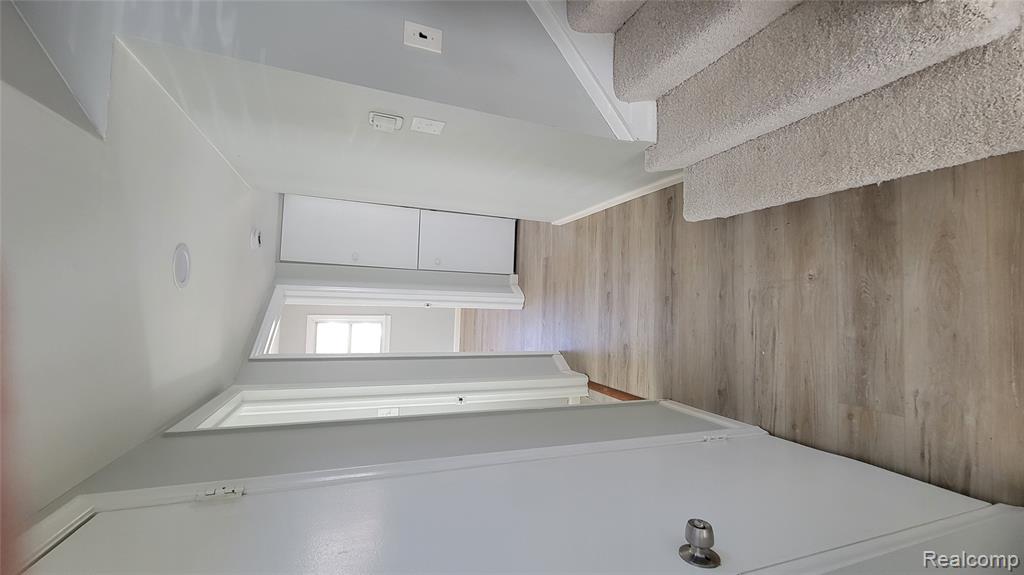 4251 Dolores Avenue, Warren, MI 48091 — Photo 11