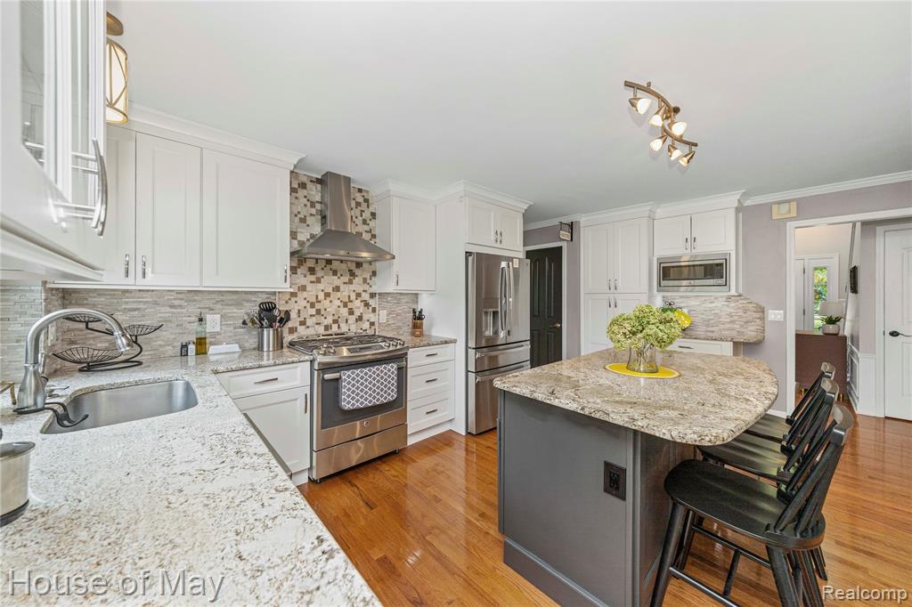 47793 Ten Point Drive, Canton, MI 48187 — Photo 4