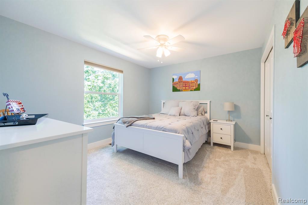 299 NAPA VALLEY Drive, Milford, MI 48381 — Photo 36