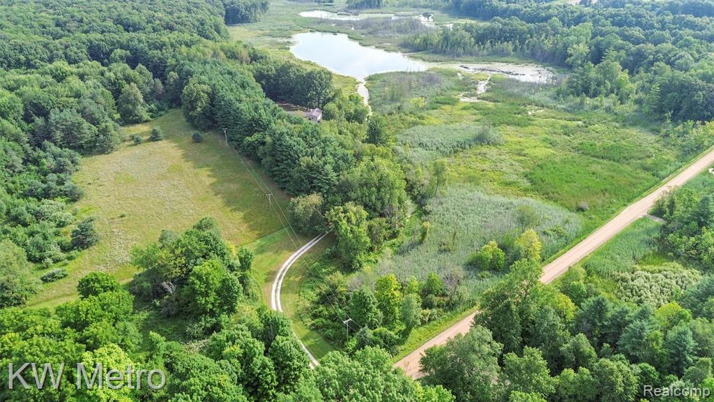 355 Dockham Road, Columbiaville, MI 48421 — Photo 53