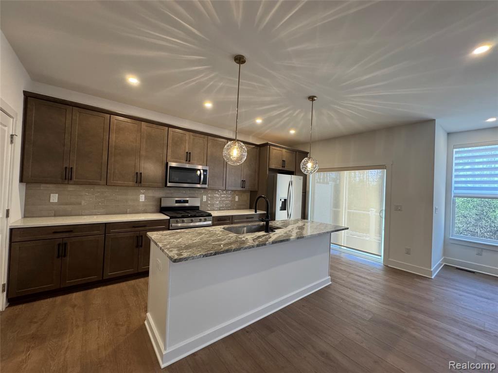 5380 Poppydrew Lane, Ann Arbor, MI 48108 — Photo 7