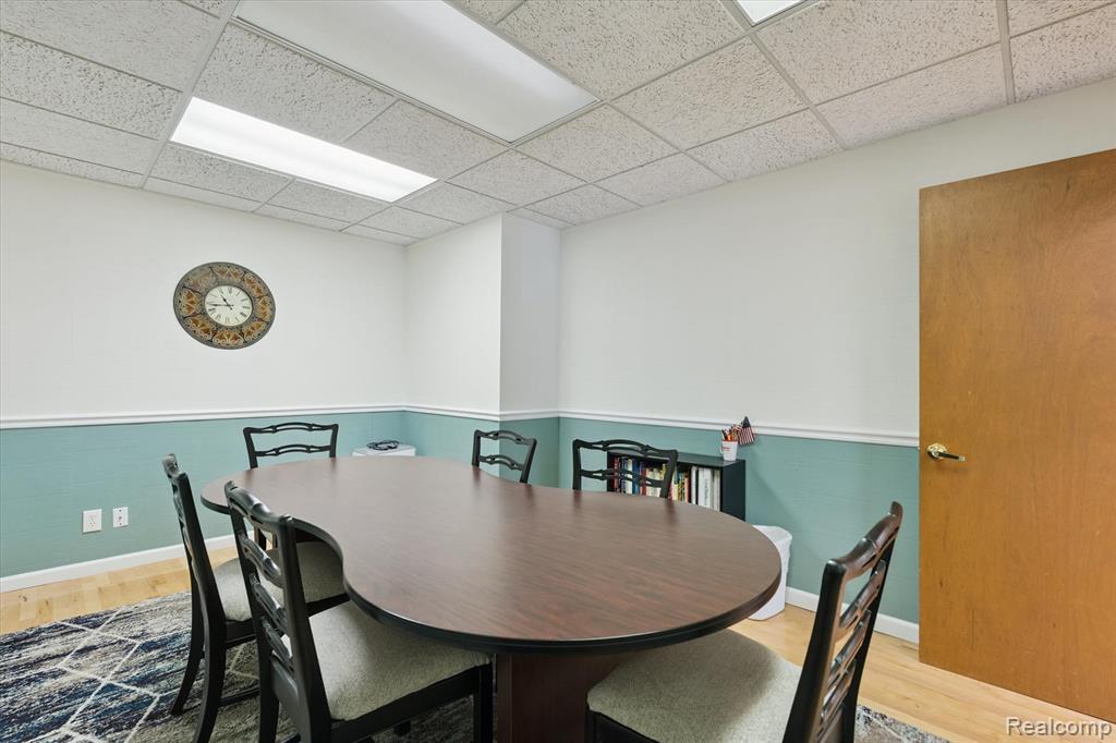 1117 Villa Linde Court, Flint, MI 48532 — Photo 12