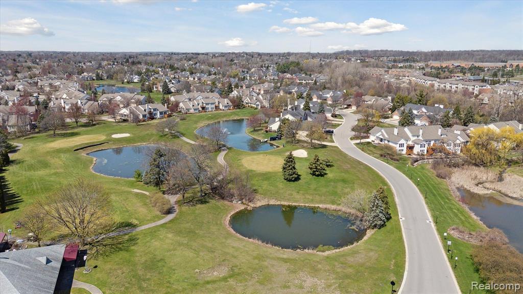 39472 EDGEWATER Drive, Northville, MI 48168 — Photo 42