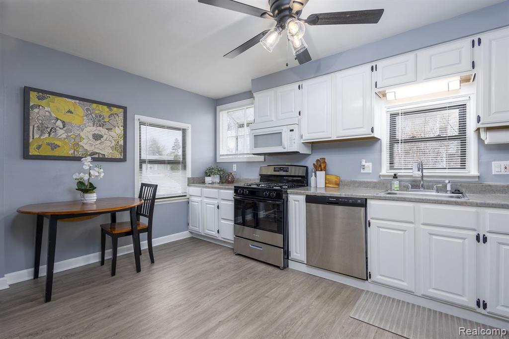 17204 Park Lane, Fraser, MI 48026 — Photo 4