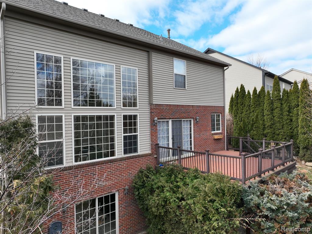 50610 HAWTHORNE Court, Northville, MI 48168 — Photo 53