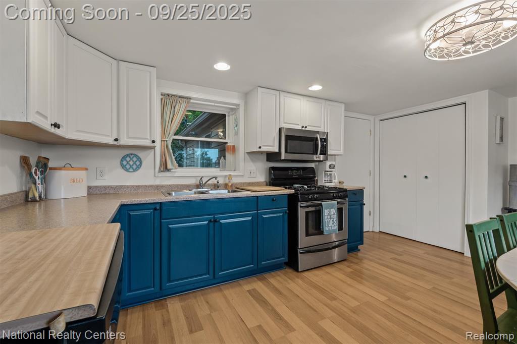 1136 Lakeshore Drive, Columbiaville, MI 48421 — Photo 12