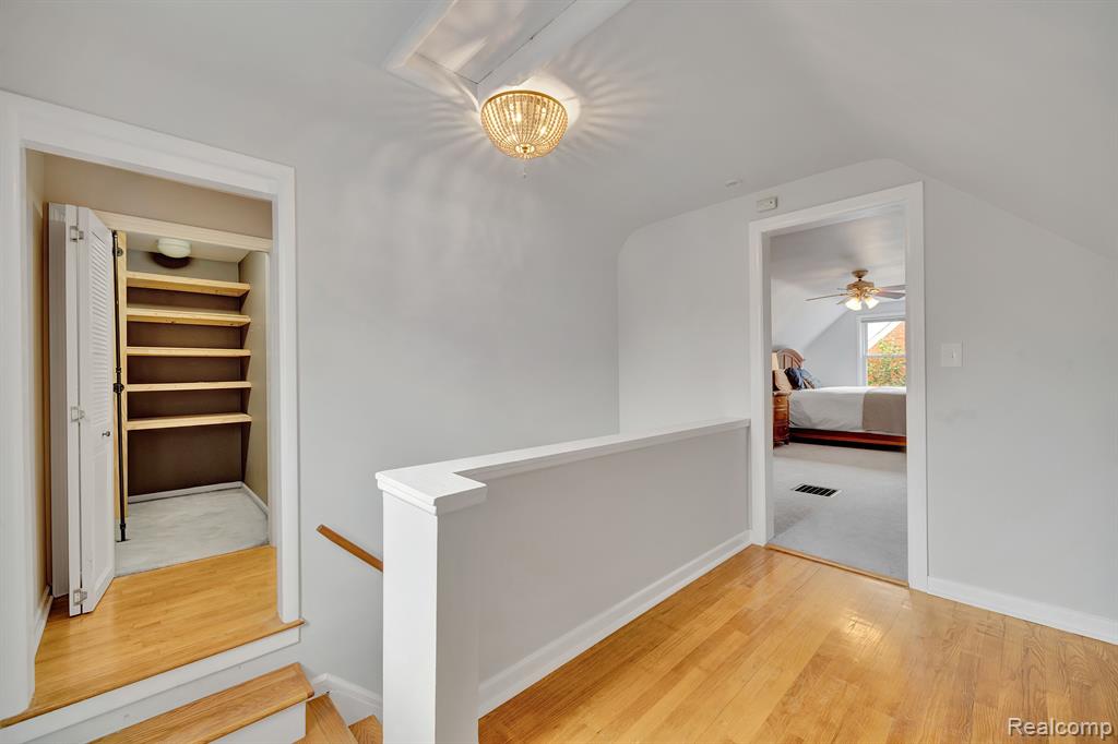 4423 Groveland Avenue, Royal Oak, MI 48073 — Photo 27