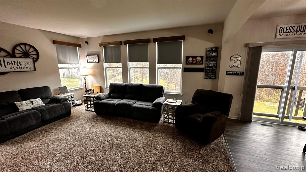 1474 Secretariat Way, Howell, MI 48843 — Photo 9