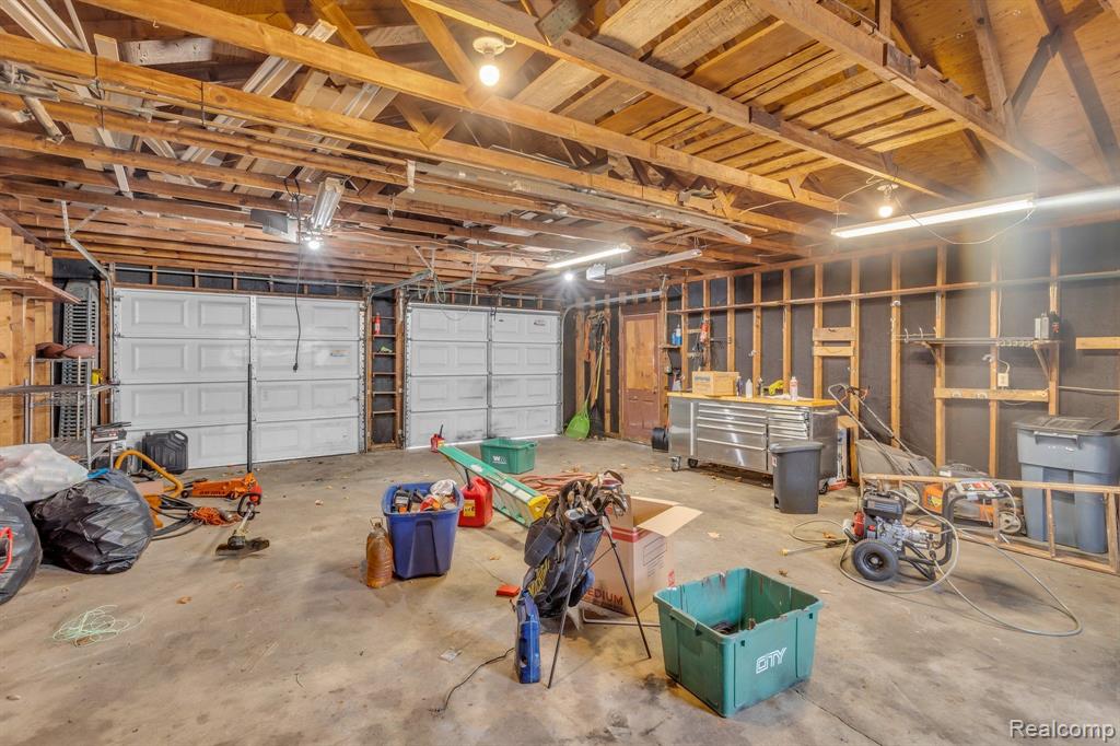 732 N 9TH Street, St. Clair, MI 48079 — Photo 8