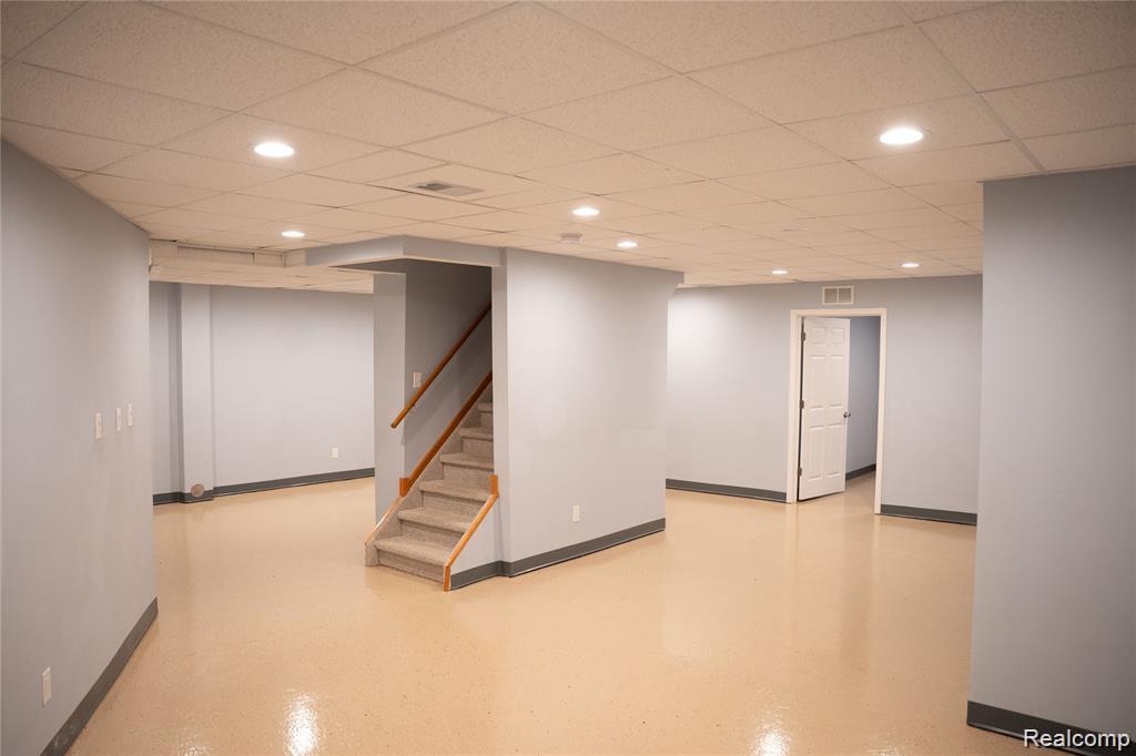 6651 Arlington Drive, West Bloomfield, MI — Photo 64