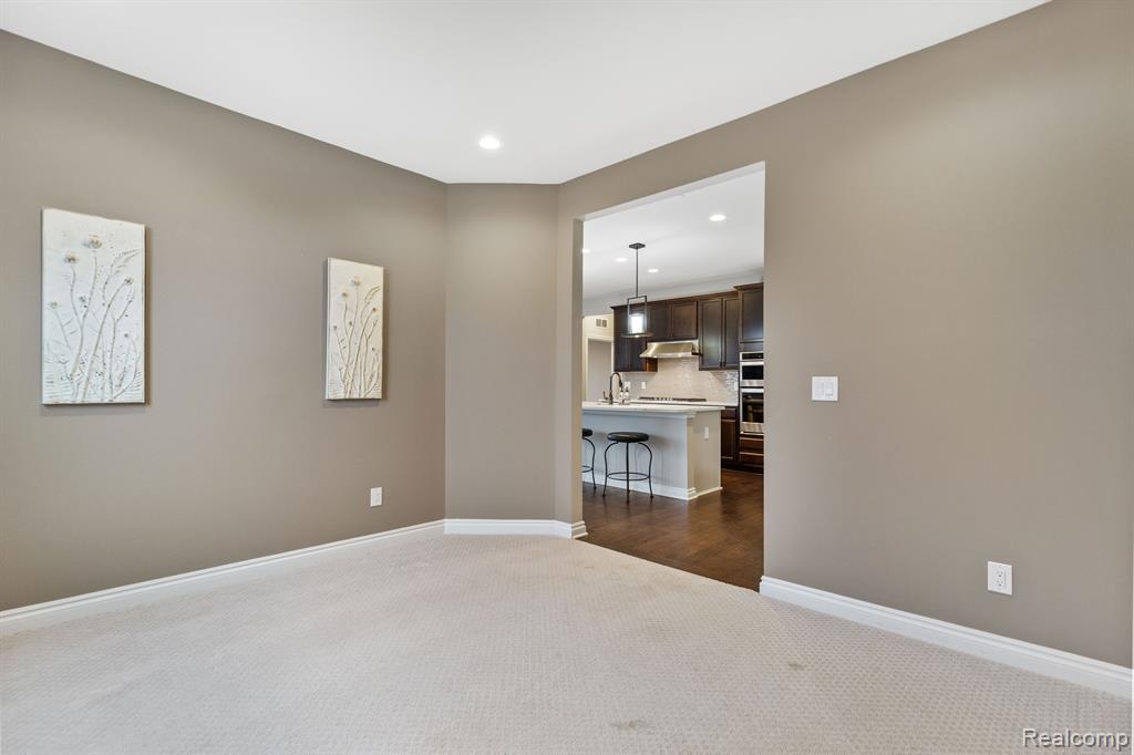 3995 ASHDALE Way, Clarkston, MI 48348 — Photo 30