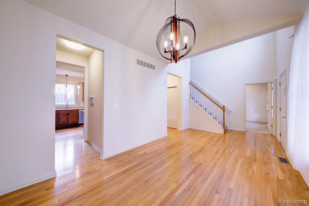 42551 Whitman Way, Novi, MI 48377 — Photo 13