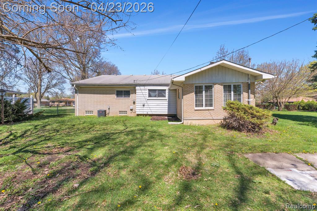 26211 Ross Street, Inkster, MI 48141 — Photo 42