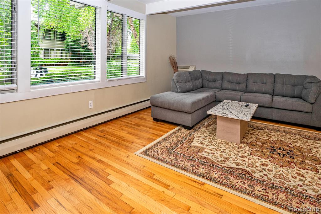 340 CONCORD, 1, Bloomfield Hills, MI 48304 — Photo 8