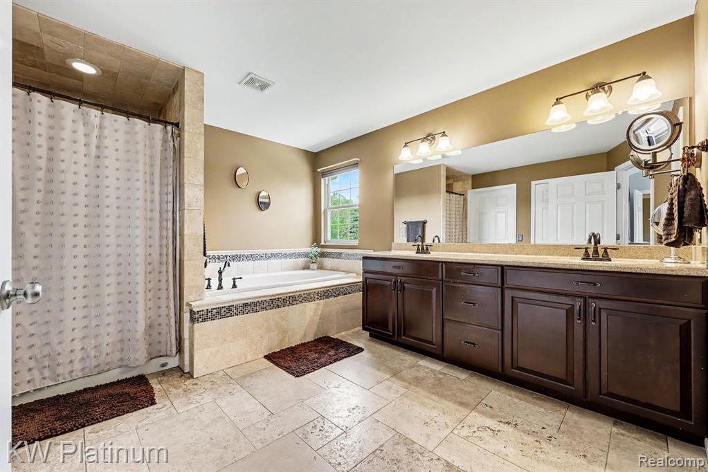 4296 Scott B Drive, St. Clair, MI 48079 — Photo 20