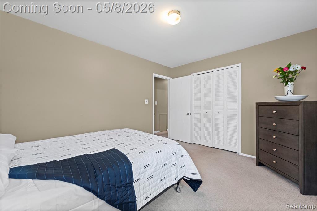 7396 Cornwall Court, West Bloomfield, MI — Photo 26