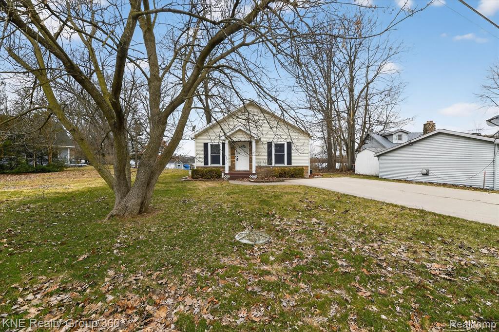 1525 Shoreline Drive, Hartland, MI 48353 — Photo 12