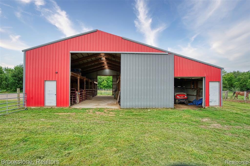 6245 Ray Road, Swartz Creek, MI 48473 — Photo 6