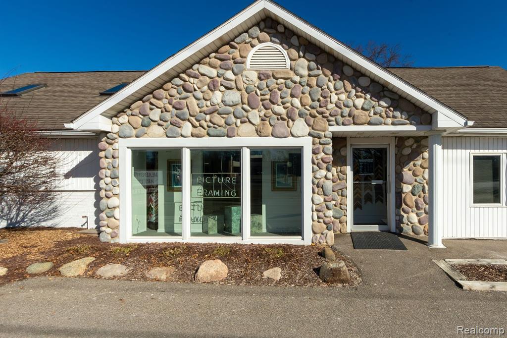 41200 W 10 MILE Road, Novi, MI — Photo 3