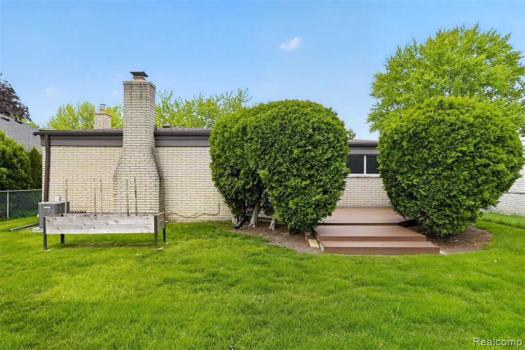 14341 Heritage Street, Riverview, MI 48193 — Photo 44