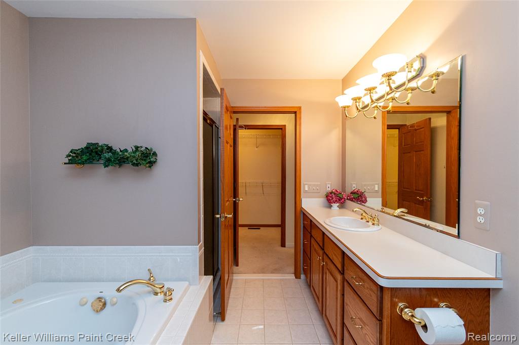 68400 Copperwood Drive, Washington, MI 48095 — Photo 32
