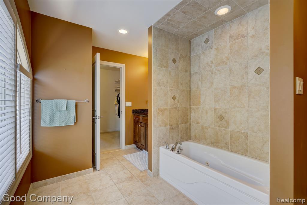 721 S Kenwood Avenue, Royal Oak, MI 48067 — Photo 30