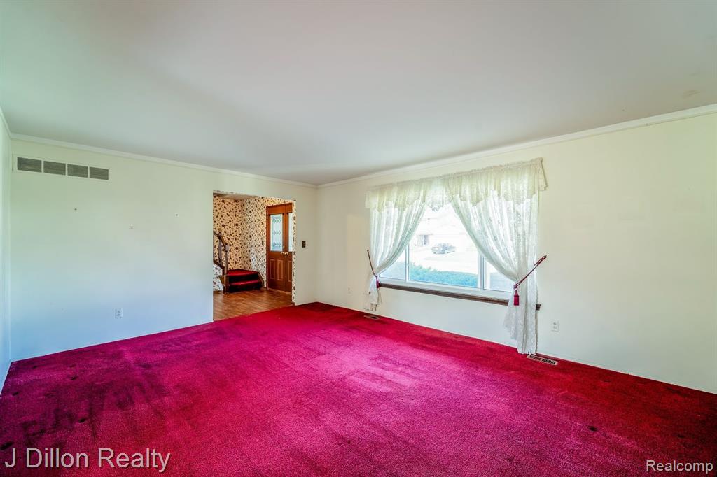 42807 SAXONY Road, Canton, MI 48187 — Photo 34