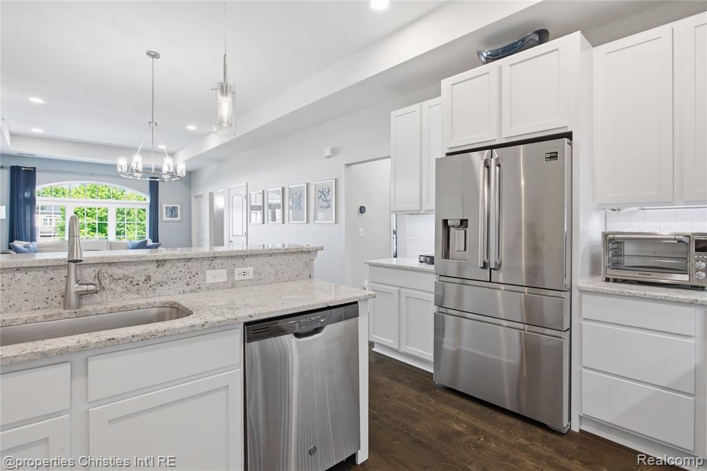 5530 Arbor Chase Drive, 14, Ann Arbor, MI 48103