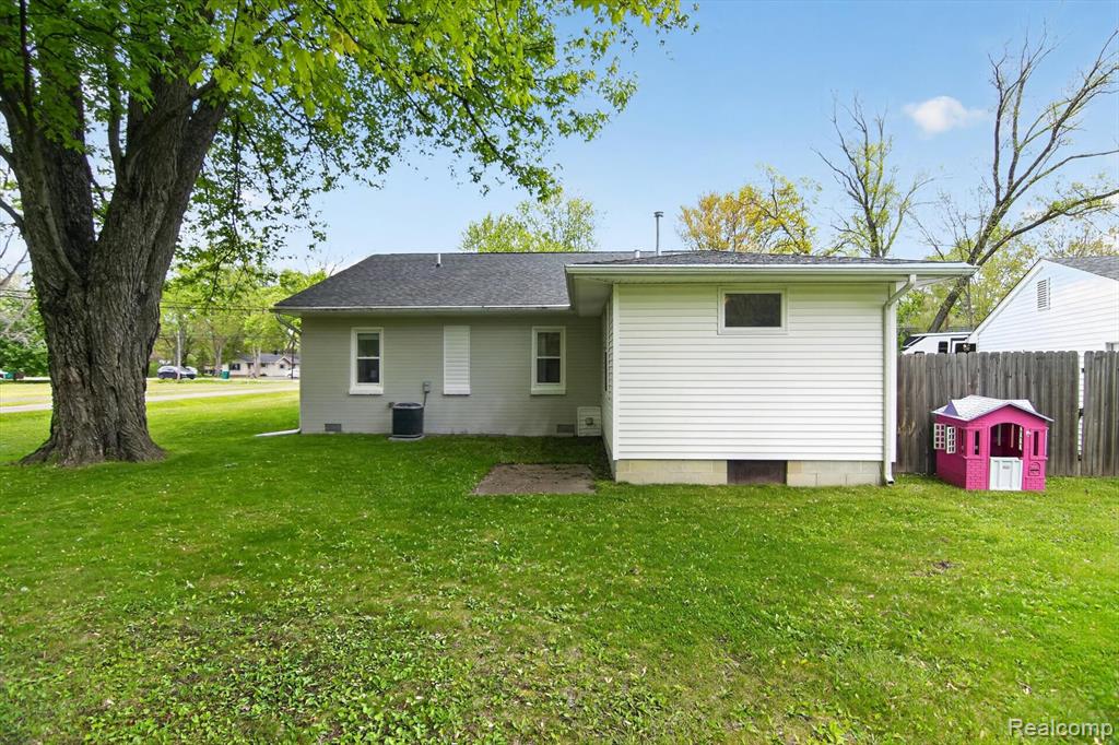 1020 Savage Road, Belleville, MI 48111 — Photo 44