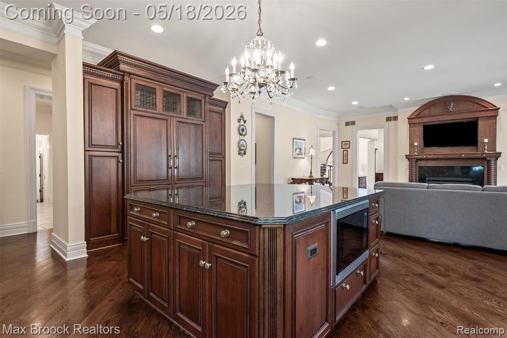 528 Barrington Court, Bloomfield Hills, MI 48304 — Photo 16