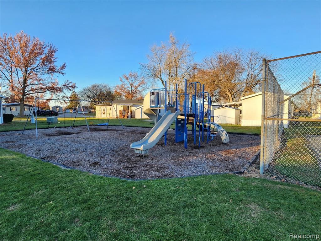 650 W Adrian Street, Blissfield, MI 49228 — Photo 41