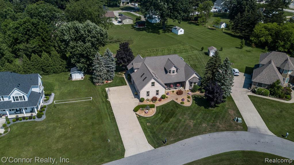 765 Lomasney Lane, Marysville, MI 48040 — Photo 39