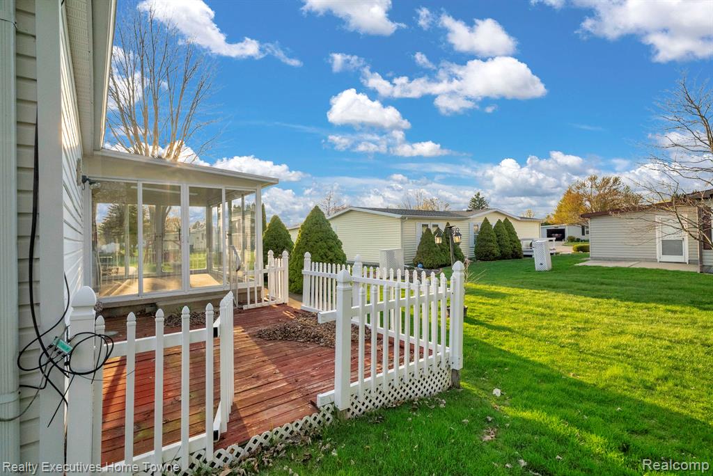 4333 24th Avenue, 80, Fort Gratiot, MI 48059 — Photo 30