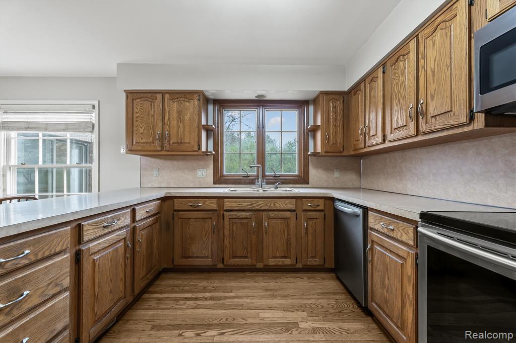 4436 Ardmore Court, Bloomfield, MI 48302 — Photo 13