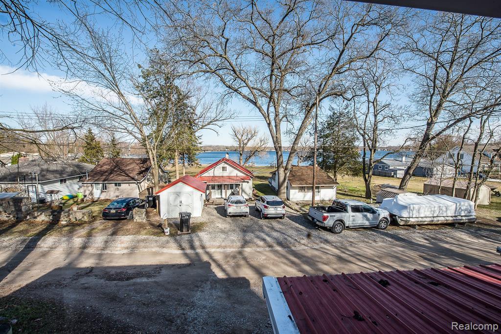 8128 Halfway Drive, Brighton, MI 48116 — Photo 39