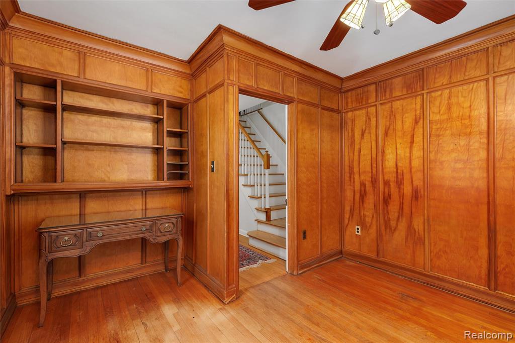 12935 Victoria Avenue, Huntington Woods, MI — Photo 17