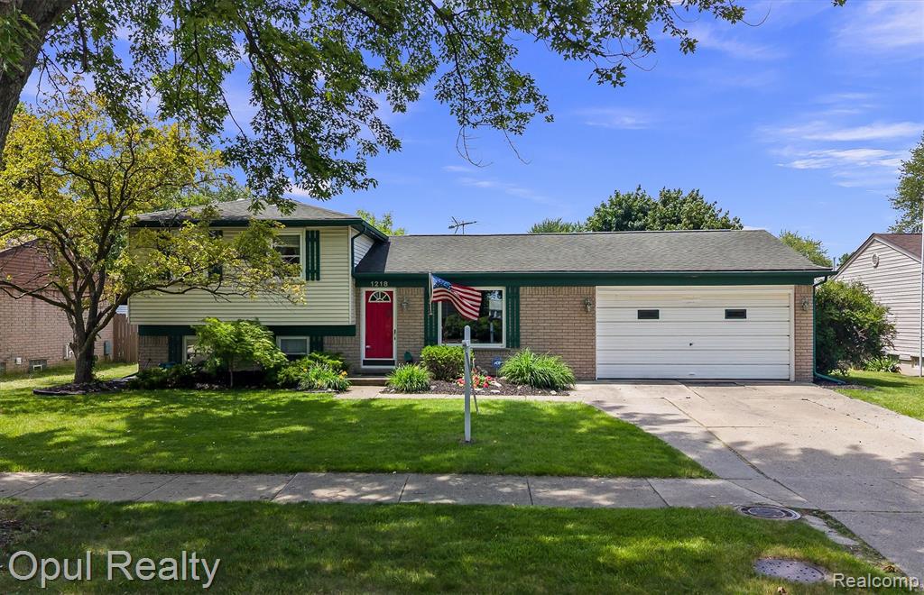 1218 Barchester Street, Westland, MI 48186