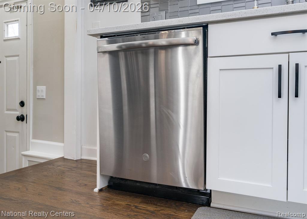 622 N Connecticut Avenue, Royal Oak, MI 48067 — Photo 12