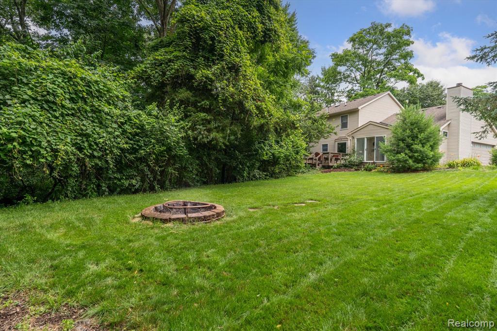 7740 Athlone Drive, Brighton, MI 48116 — Photo 38