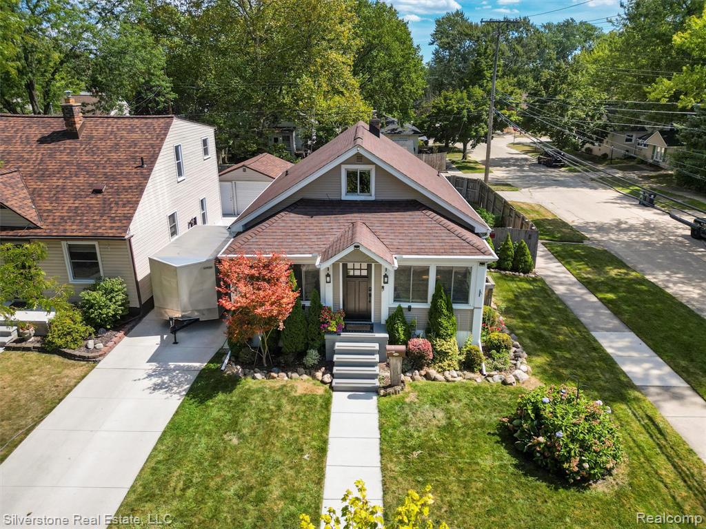 800 N EDISON Avenue, Royal Oak, MI 48067 — Photo 5