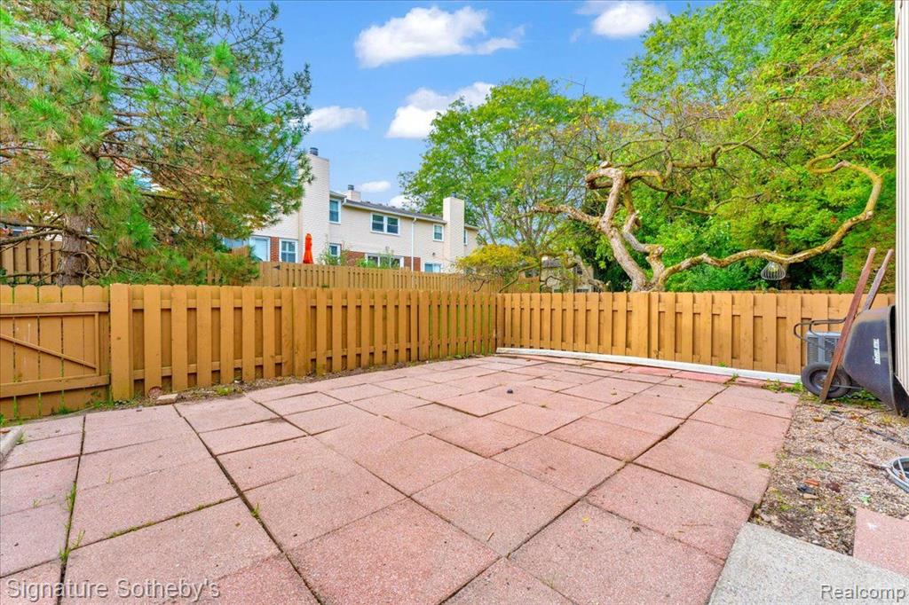 1598 BRENTWOOD Drive, Troy, MI 48098 — Photo 28