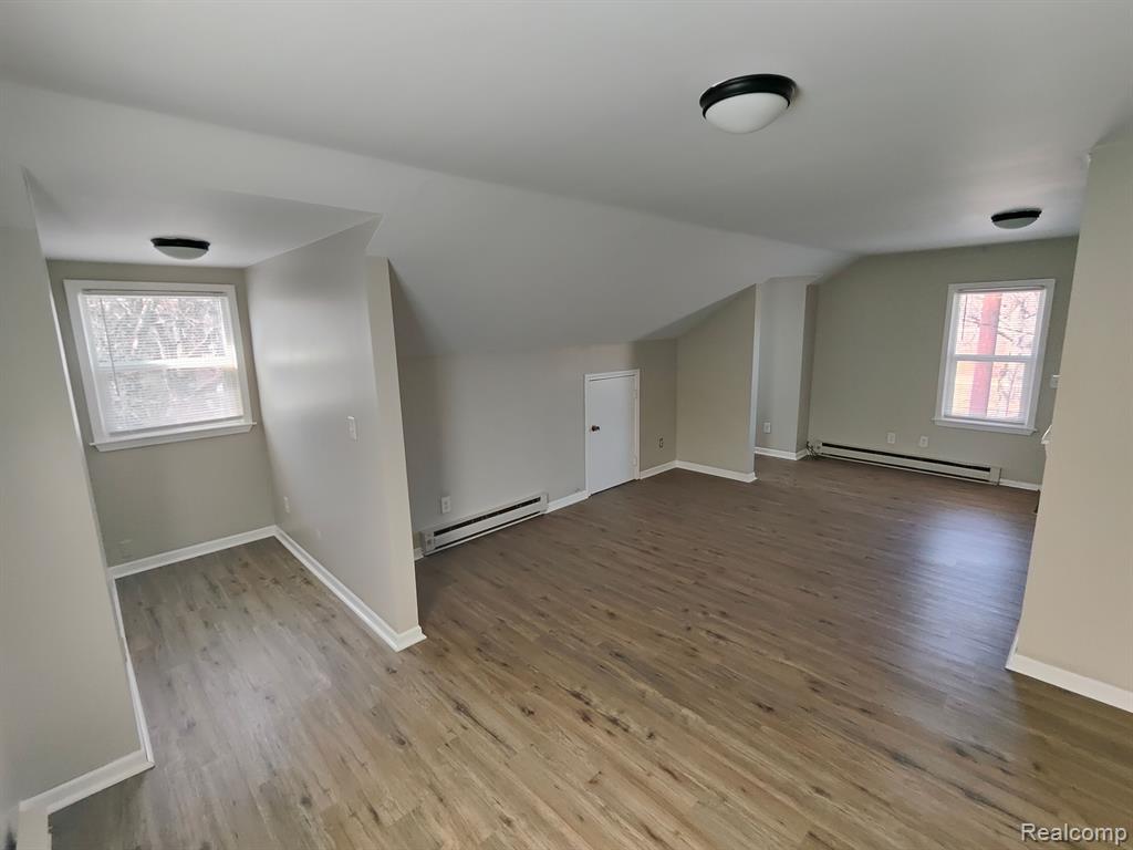 8354 COYLE Street, Detroit, MI 48228 — Photo 17