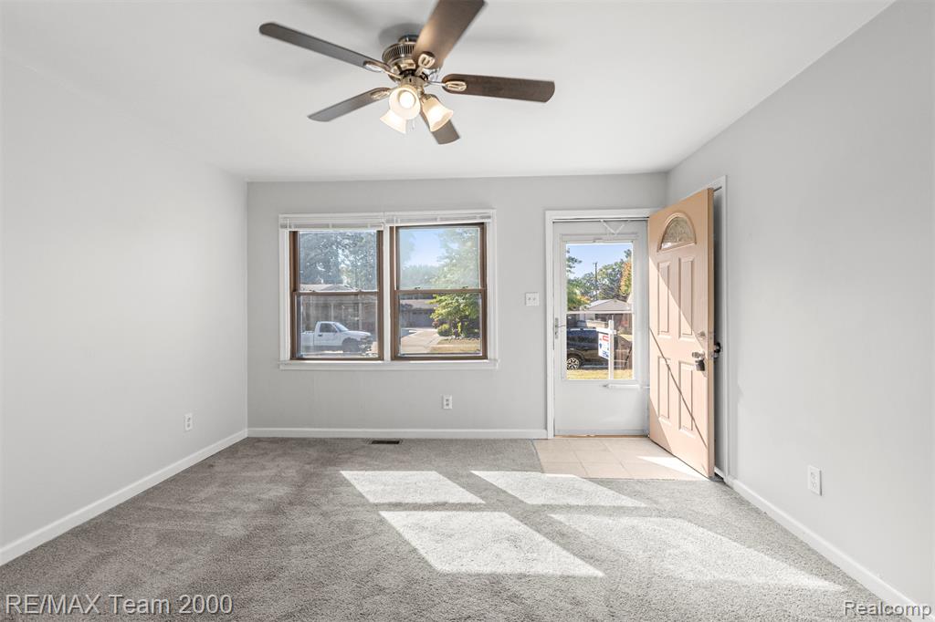 4973 Ziegler Street, Dearborn Heights, MI 48125 — Photo 7
